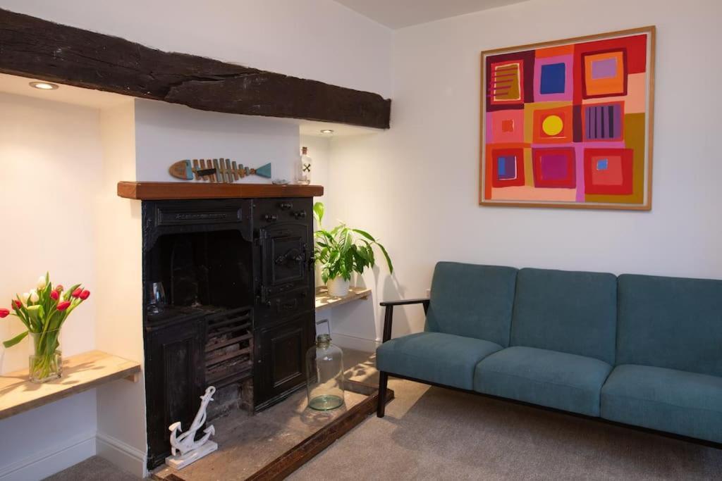 Herring Girl House - Harbourside Property, Sleeps 8 Scarborough Exterior photo